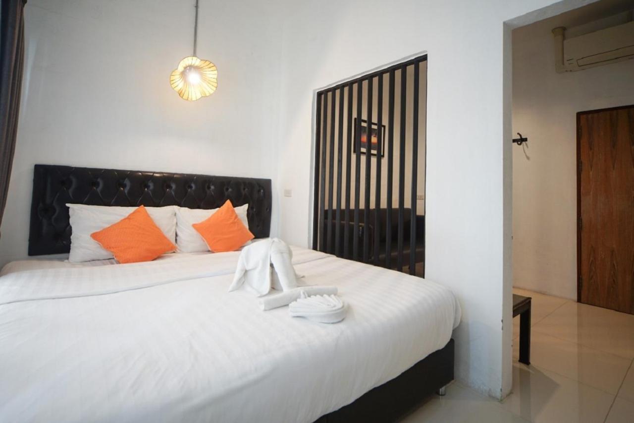 Hotel The Warehouse Čiang Mai Exteriér fotografie