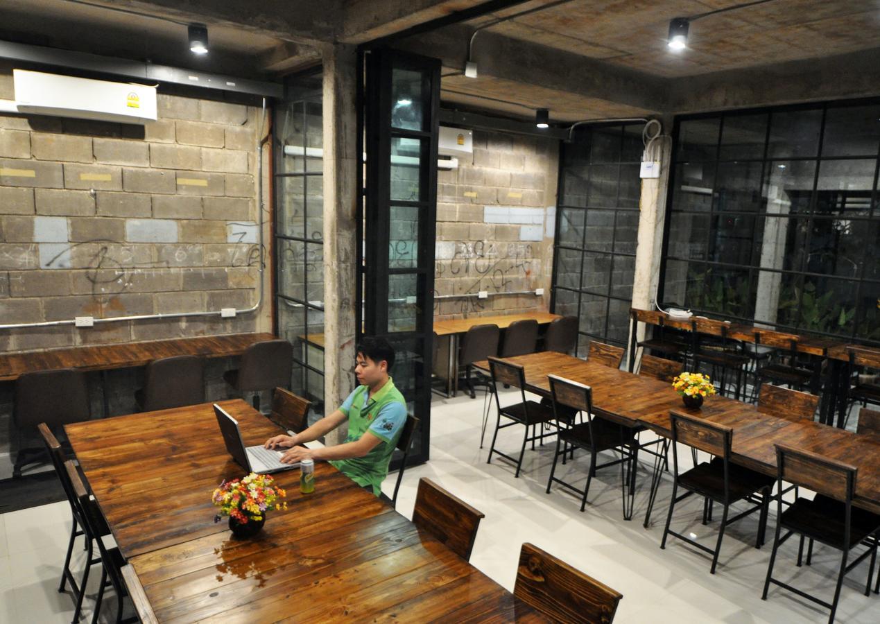 Hotel The Warehouse Čiang Mai Exteriér fotografie